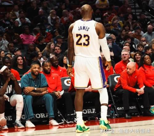 体育感动瞬,泪光中携手,荣耀同庆,亚博体彩官网,Yabo亚博体彩官网,亚博体彩官网在线娱乐平台