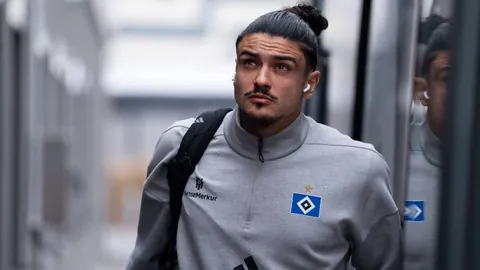 19日激战告捷，战绩突增15分！小心历史小数据暗藏的潜在陷阱！